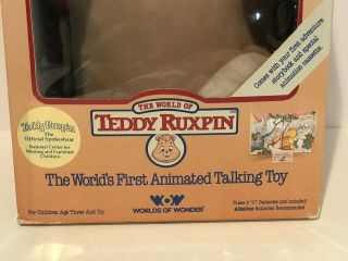 Vintage 1985 Teddy Ruxpin Talking Bear w/ 2 tapes & books animated plush 3