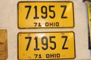 Vintage 1971 Ohio Automobile Auto License Plates 7195z