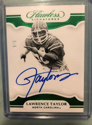 2019 Flawless Collegiate Lawrence Taylor Emerald On Card Auto 5/5 Ssp Unc