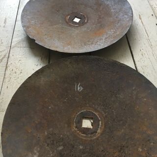 Vintage Plow Disc Blades Set Of 4 Old Farm Equipment Steampunk 16 - 16 5/8