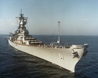 Us Navy Usn Battleship Uss Iowa (bb 61) 8x12 Photograph
