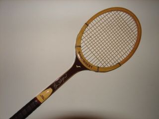 Vintage Tennis Racquet Glossy Wood W Brown " Brian Gottfried " Man Cave Racket