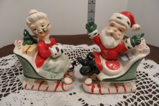 Vintage Lefton Santa And Mrs.  Claus On Sleighs Salt And Pepper Shakers