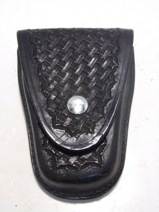 B3w Vintage Black Basketweave Bucheimer Pd Leather Handcuff Case Chrome Snap