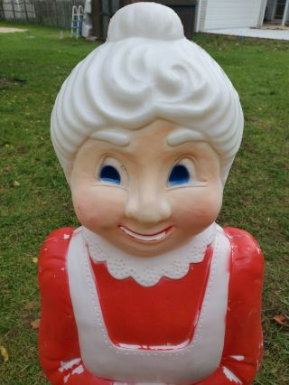 Vintage Union Products Mrs.  Santa Claus Large Lighted Blow Mold Christmas Decor 2
