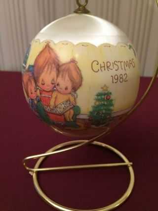 Vintage 1982 Hallmark Keepsake Christmas Ornament