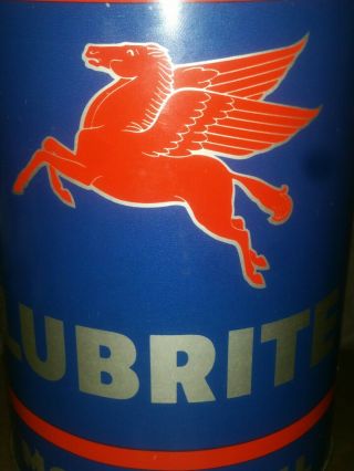 Vintage 1950s 1 Qt Mobil Lubrite Motor Oil Can Red Pegasus Flying Horse Full Can