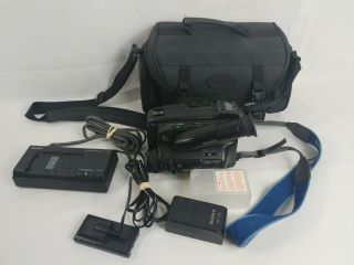 Pre Owned Vintage Sony Handycam Video 8 Ccd=tr6 And Accessories