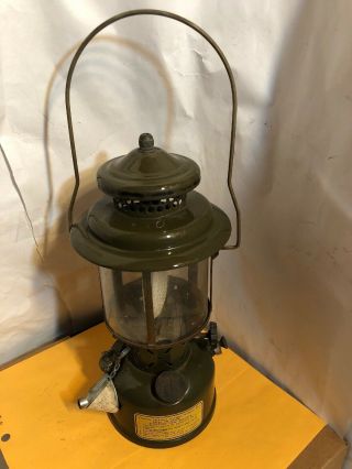 Vintage Coleman Us Military 1952 Single Mantle Gas Leaded Fuel Lantern W Funnel