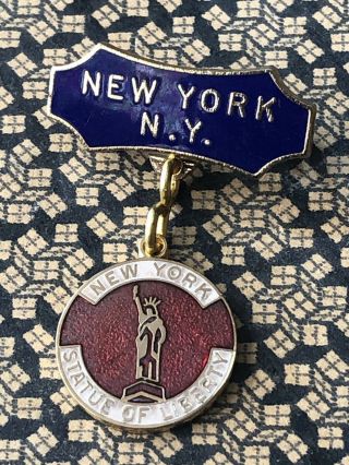 Vintage 1940’s York City Enamel Souvenir Lapel Pin Statue Of Liberty Nyc