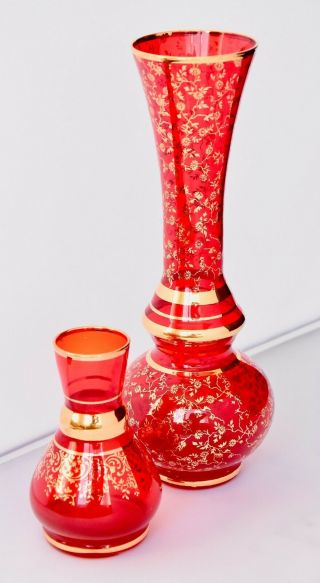 Vintage Art Glass Vase Hand Blown Red Gold Flower Christmas Home Decor