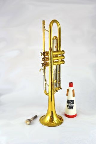 Vintage Getzen 300 Series Brass Trumpet w/ York 7C Mouthpiece & Orig Case K56786 3