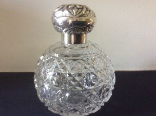 Antique Silver Topped Perfume Bottle.  Birmingham 1907.