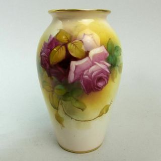 Antique Royal Worcester Porcelain Hand Painted Roses Vase By M.  Hunt C.  1936
