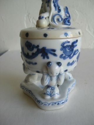 Fine Old Antique Chinese Porcelain Blue and White Incense Burner Censer Signed 3