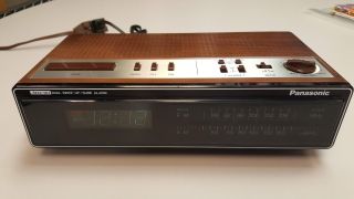 Vintage Japan - Made Panasonic Rc - 6215 Fm / Am Dual Wake Up Alarm Clock Radio