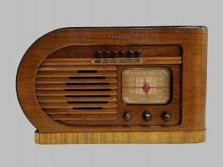 Antique Vintage Philco Art Deco 41 - 231 " Bullet " Radio