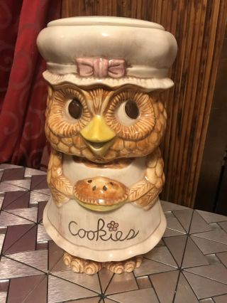 Vintage 11 1/2” Owl Cookie Jar Ceramic Great American Pottery Co.  Made In U.  S.  A