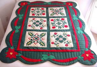 Vtg Hand Stitched Wreath Poinsettia Applique Xmas Quilt Wall Hanging 62x48