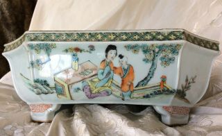 Chinese Antique Porcelain Octagonal Jardiniere Figural Famille Verte Seal Mark