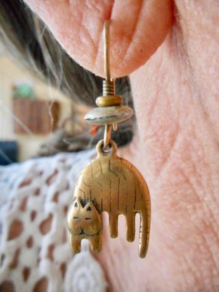 Authentic Vintage Spectacular Cat/kitty Dangle Pierced Earrings