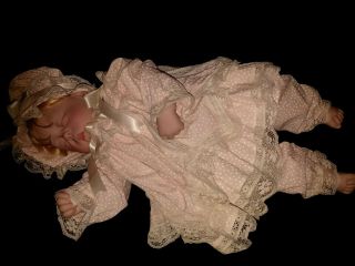 Lee Middleton " Cherish " 1987 Vynal Doll Sleeping Baby Signed/dated