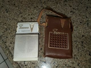 Vintage 1961 Zephyr Model Zr - 620 Transistor Radio,  Box & Case,  Japan