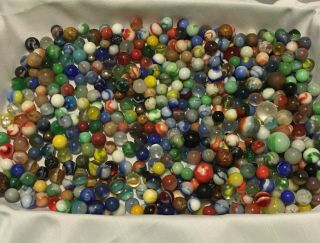 Vintage Marbles Over 5 Lbs Jadite And More In Hoosier Jar