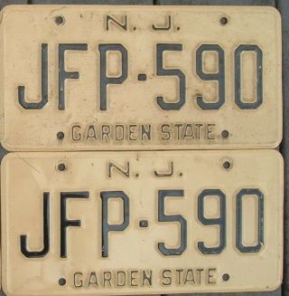 Pair Vintage 1960s Jersey License Plates Jfp - 590