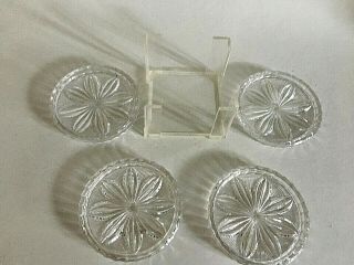 Vintage Clear Glass Coasters W/lucite Holder Flower Design 3.  5 " Round (set Of 4)