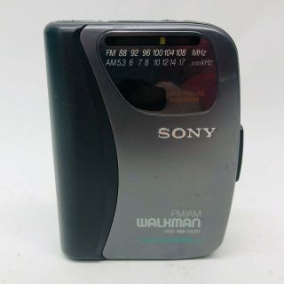 Sony Walkman Vintage Portable Fm/am/cassette Radio Wm - Fx321