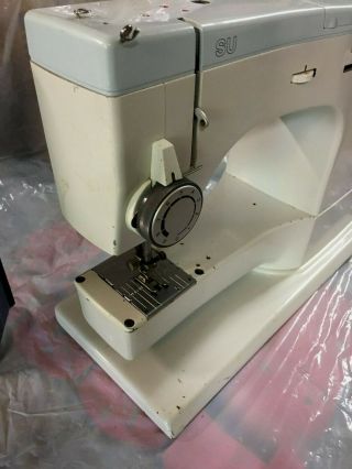 Vintage Elna SU Sewing Machine and Metal Case 