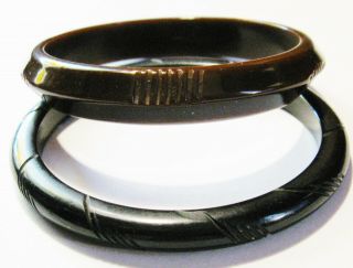 2 Vintage Carved Bakelite Bangle Bracelets One Black One Brown