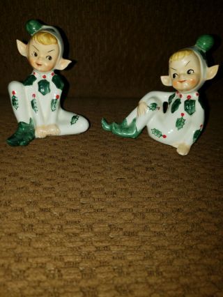 Vtg Christmas Lefton Holly Berry Sitting Pixie Elf Elves Salt & Pepper Shakers