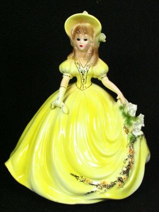 Lovely Vintage Josef Originals Young Lady In Yellow Holding Floral Dress W/ Hat
