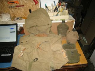 Vintage WWII Era Field Gear Back Pack - (2) Canteens & Ammo Case Pouch 2