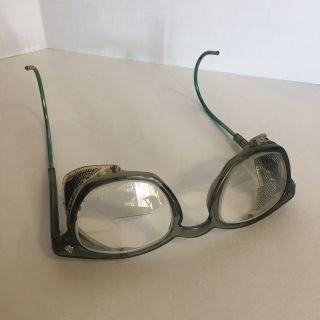 Vtg Ao American Optical Mesh Shield Green Frame Safety Glasses 6 3/4 Bi - Focals