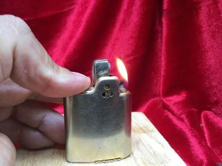 Vintage Ronson Essex Gold Tone Lighter And