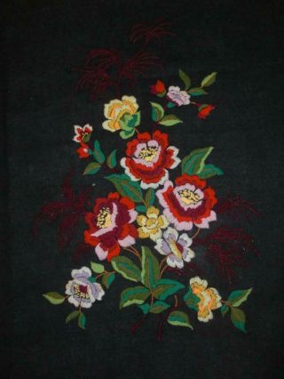 Vintage Hand Embroidered Flowers On Black Completed Crewel Stitchery 30 " X23.  5 "