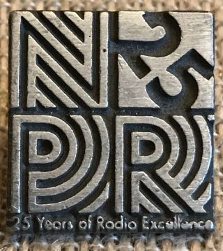 Vintage Npr National Public Radio 25 Years Of Service Pin Pewter