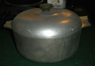 Vintage Magnalite 5 Qt.  Aluminum Dutch Oven Pot W/ Lid