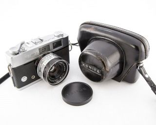 Konica Auto S2 35mm vintage rangefinder camera,  45mm f1.  8,  with case 3