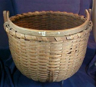 Antique Nantucket Style Basket Splint Woven Swinging Handle Wood Bottom Harlow