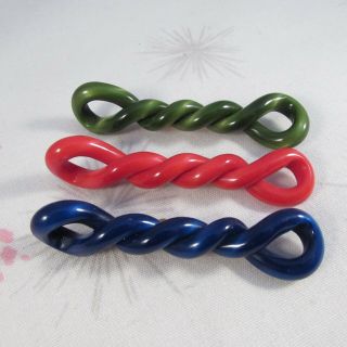 Vintage Mid - Century Kitsch Plastic Twisty Brooches Pin - Set Of 3