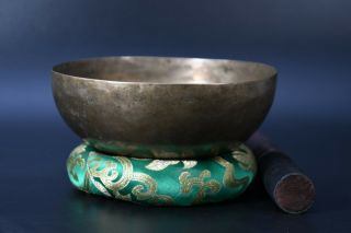 Old Meditation Healing Singing Bowl Antique Tibetan Handmade Mantra Chakra Nepal 2
