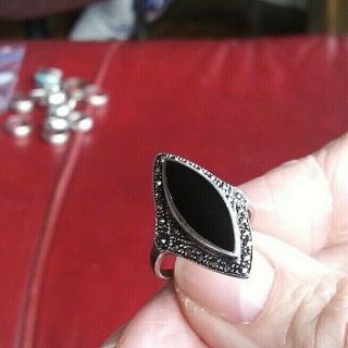 Vtg 925 Signed Marcasite Sterling Silver Black Onyx Inlay Ring Size 7 3.  6 Grams
