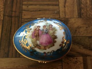 Vintage Limoges France Blue & Gold Gilt Fragonard Courting Couple Egg Latch Box