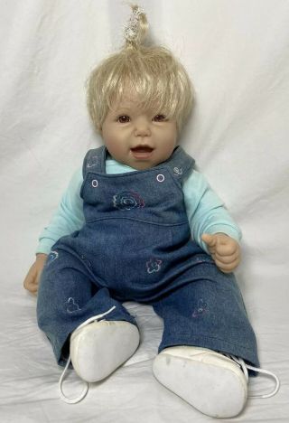 Vintage Lee Middleton Baby Doll By Reva Blonde 040797