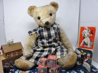 Huge 26 " 1930s Antique Merrythought Bear With Button On Back