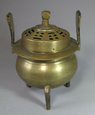 A Fine Korean Brass Tri - pod Incense Burner with Cover - 19th C. 3